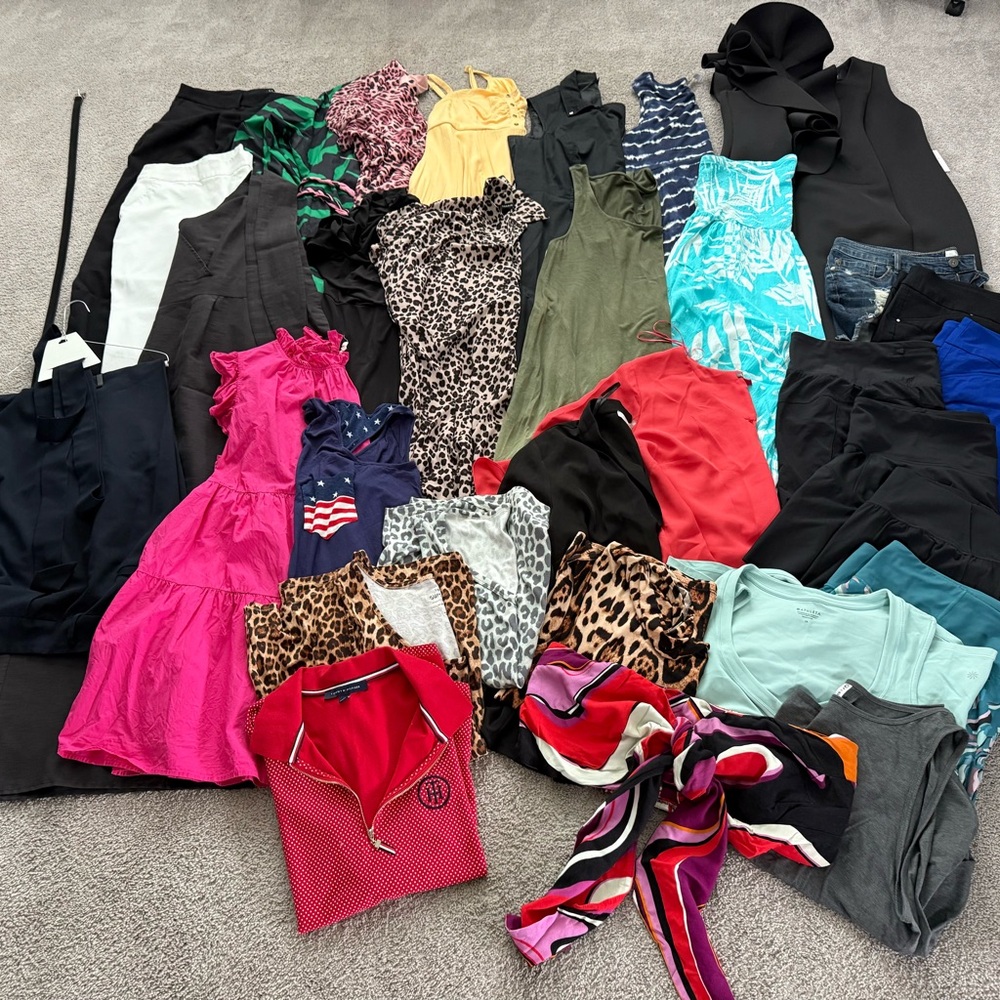 Plus Size Clothing Bundle (33 pieces)